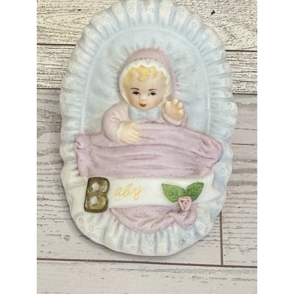 Growing Up Enesco 1983 Birthday Girls Baby Figurine Blonde Hair‎ Cake Topper EUC